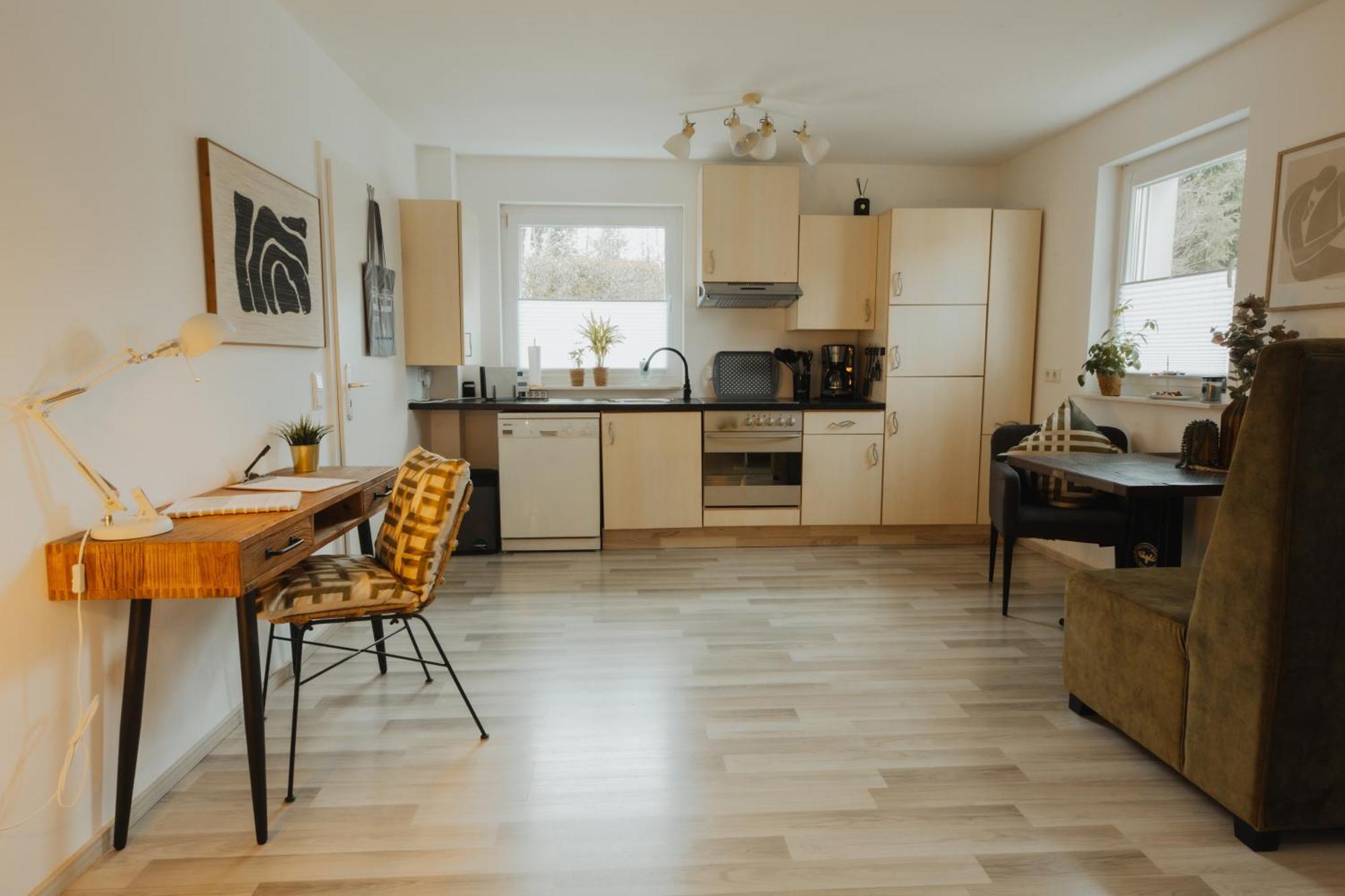40Qm Wohlfuehl-Apartment Im Gruenen Mit Sorglospaket Wuppertal Exterior photo